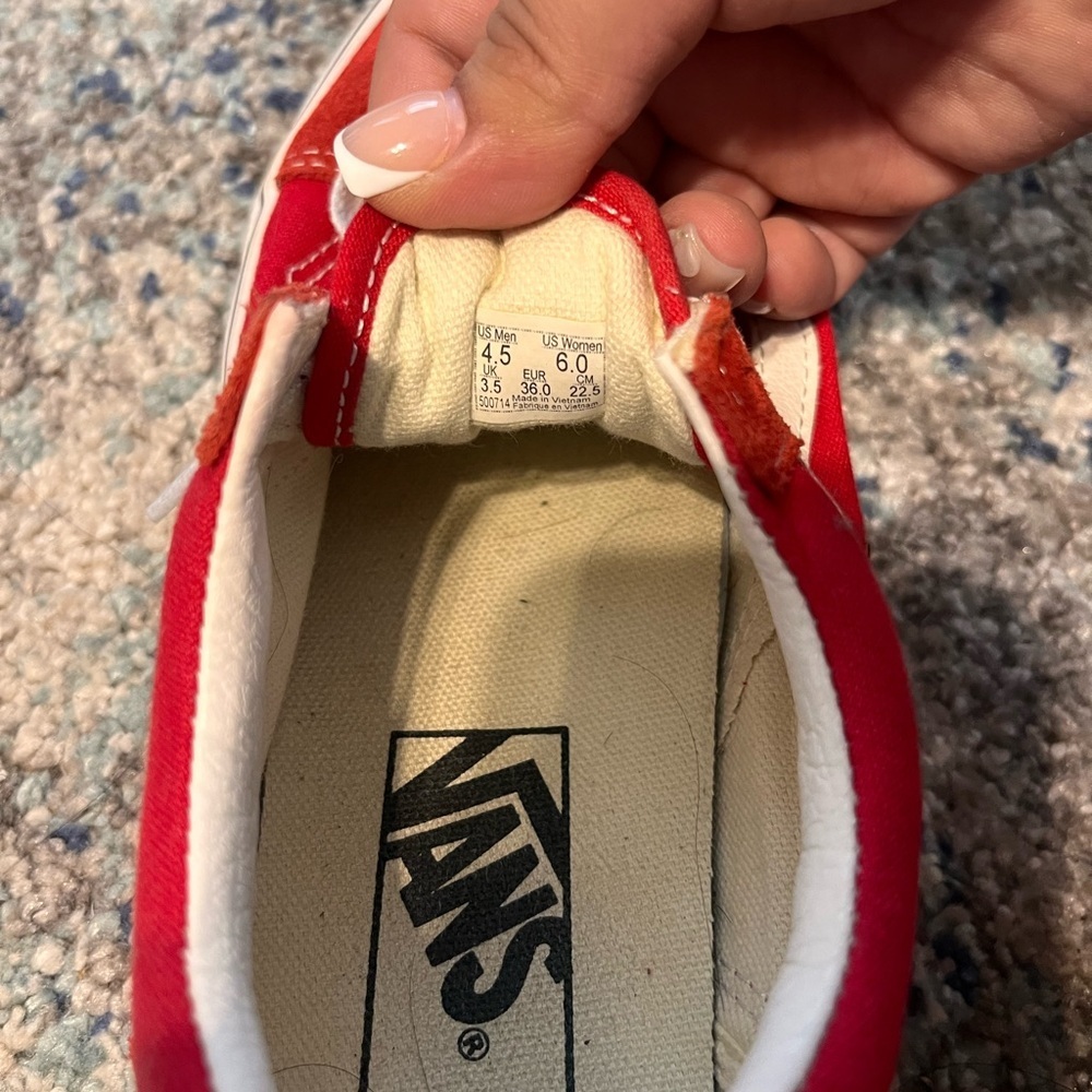 Vans Old Skool Red Suede Sneakers Women's Size 6 Men's 4.5 - Picture 3 of 3